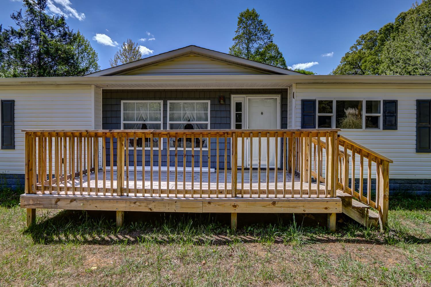 102 Slow Water Court Sandy Level, VA 24161 - Photo 6 of 66