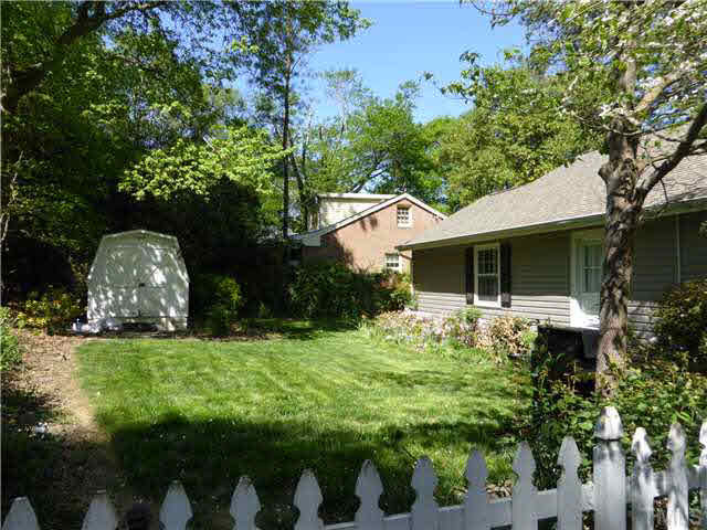 3401 White Oak Road Raleigh, NC 27609 - Photo 13 of 13 Back Yard