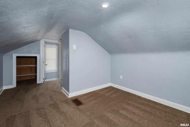 $175,000 | 3712 33rd Street, Moline, IL 61265