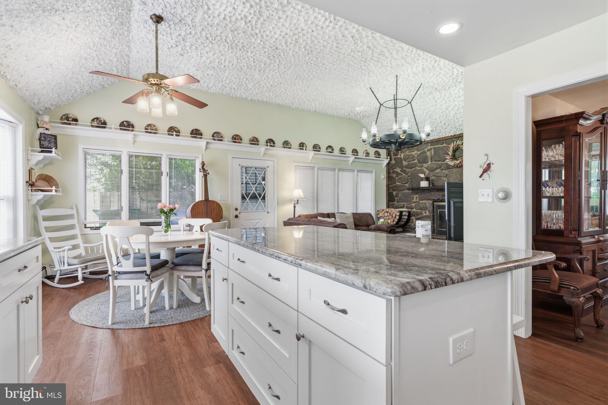 12 Idolstone Road Levittown, PA 19057 - Photo 14 of 30