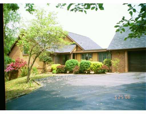 4479 Hilty Road Murrysville, PA 15632 - Photo 1 of 8 Exterior Front.