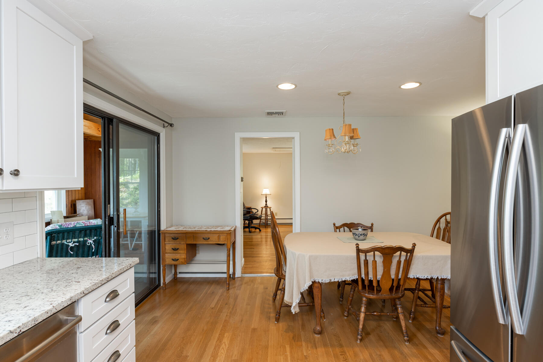 4 South Sandwich Road Mashpee, MA 02649 - Photo 17 of 58 4SouthSandwichRdMashpee-5123