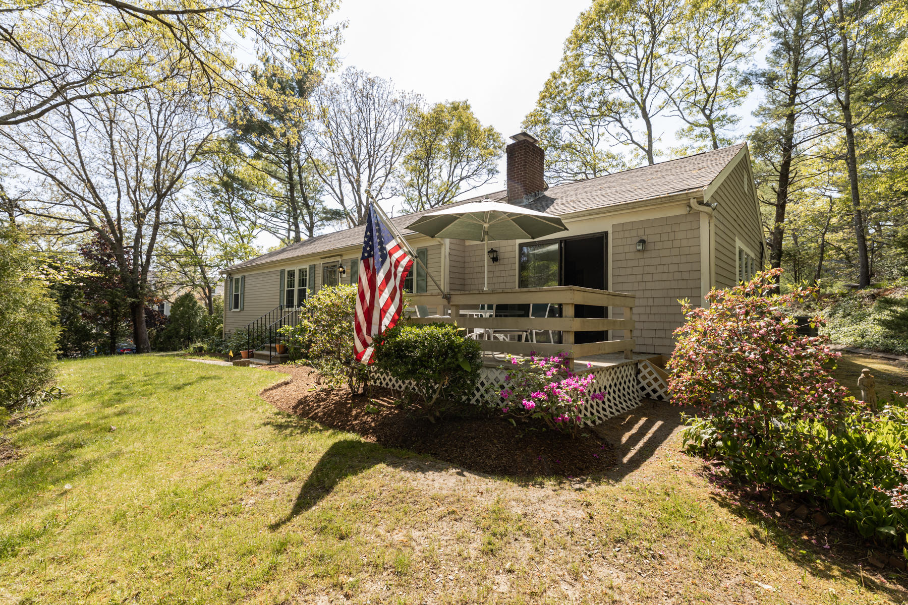 4 South Sandwich Road Mashpee, MA 02649 - Photo 19 of 58 4SouthSandwichRdMashpee-5200