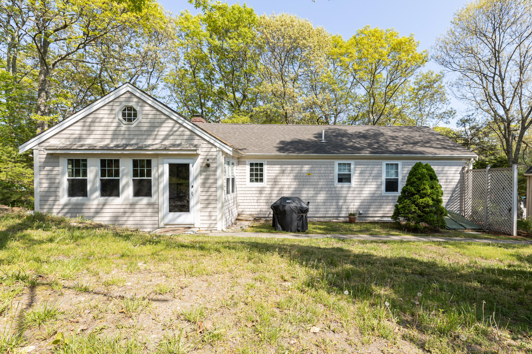 4 South Sandwich Road Mashpee, MA 02649 - Photo 23 of 58 4SouthSandwichRdMashpee-5193