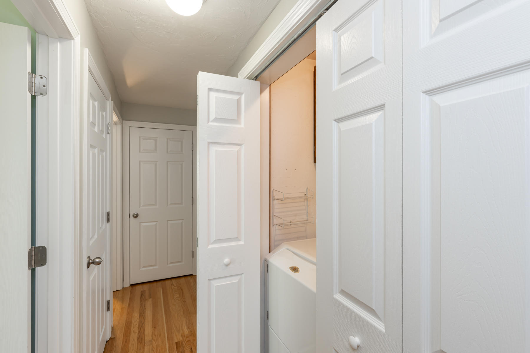 4 South Sandwich Road Mashpee, MA 02649 - Photo 33 of 58 4SouthSandwichRdMashpee-5174