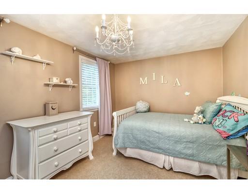 28 Pond Plain Road Westwood, MA 02090 - Photo 19 of 33 Gallery Image 19