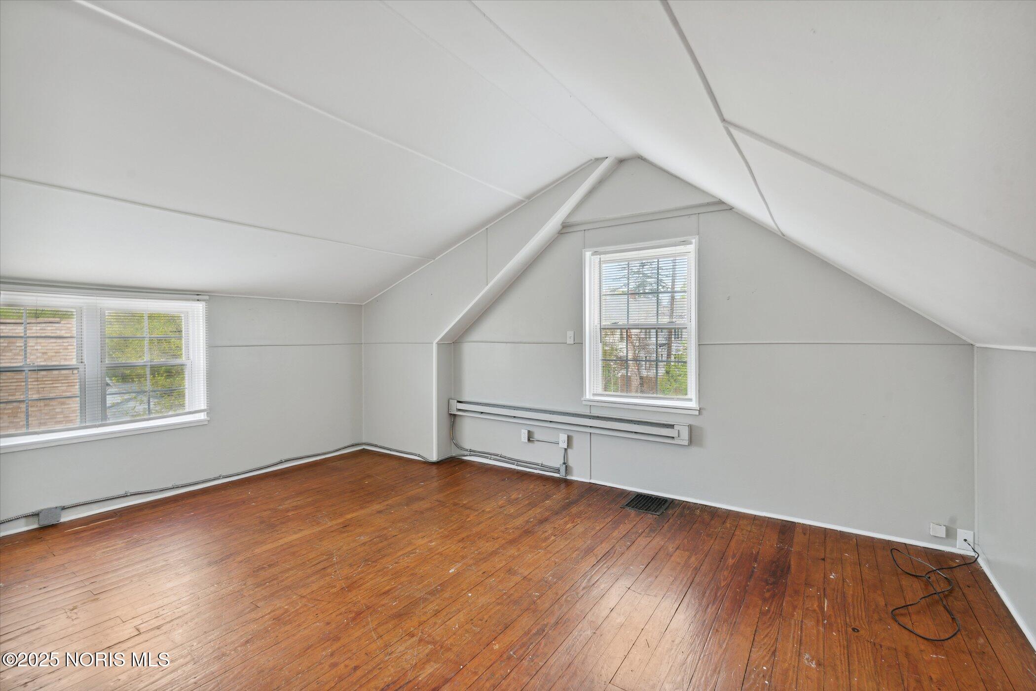 2140 Wyndhurst Road Toledo, OH 43607 - Photo 24 of 61 4