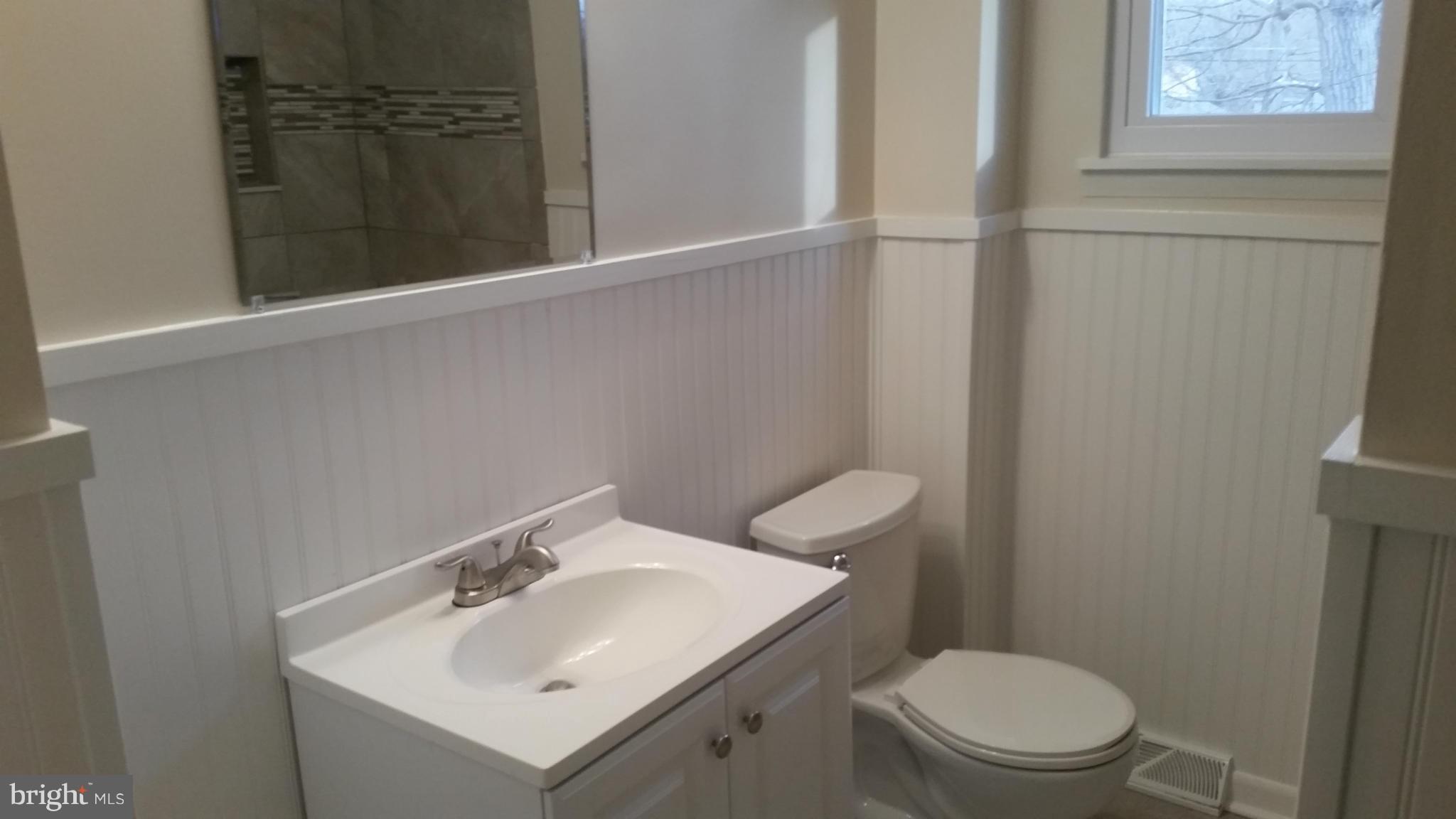 211 Spesutia Road Aberdeen, MD 21001 - Photo 7 of 18 Bath