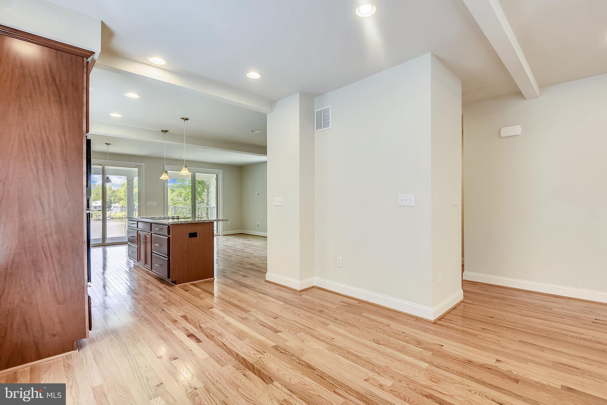 7820 Renshaw Road Pasadena, MD 21122 - Photo 21 of 76 Gallery Image 21