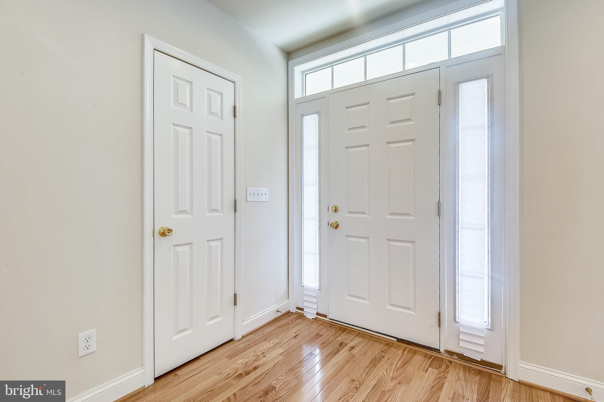 7820 Renshaw Road Pasadena, MD 21122 - Photo 22 of 76 Entrance