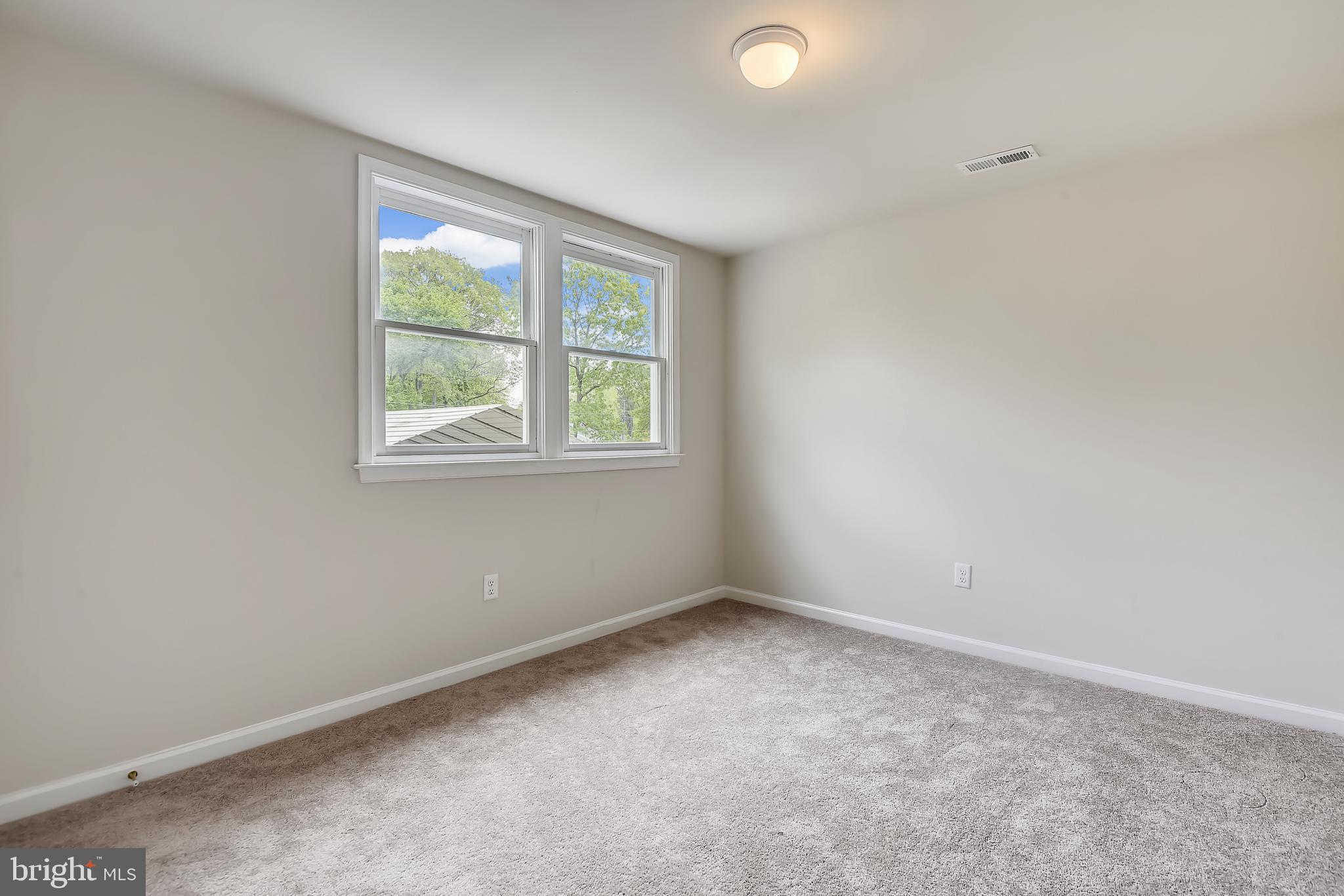 7820 Renshaw Road Pasadena, MD 21122 - Photo 35 of 76 2nd bedroom