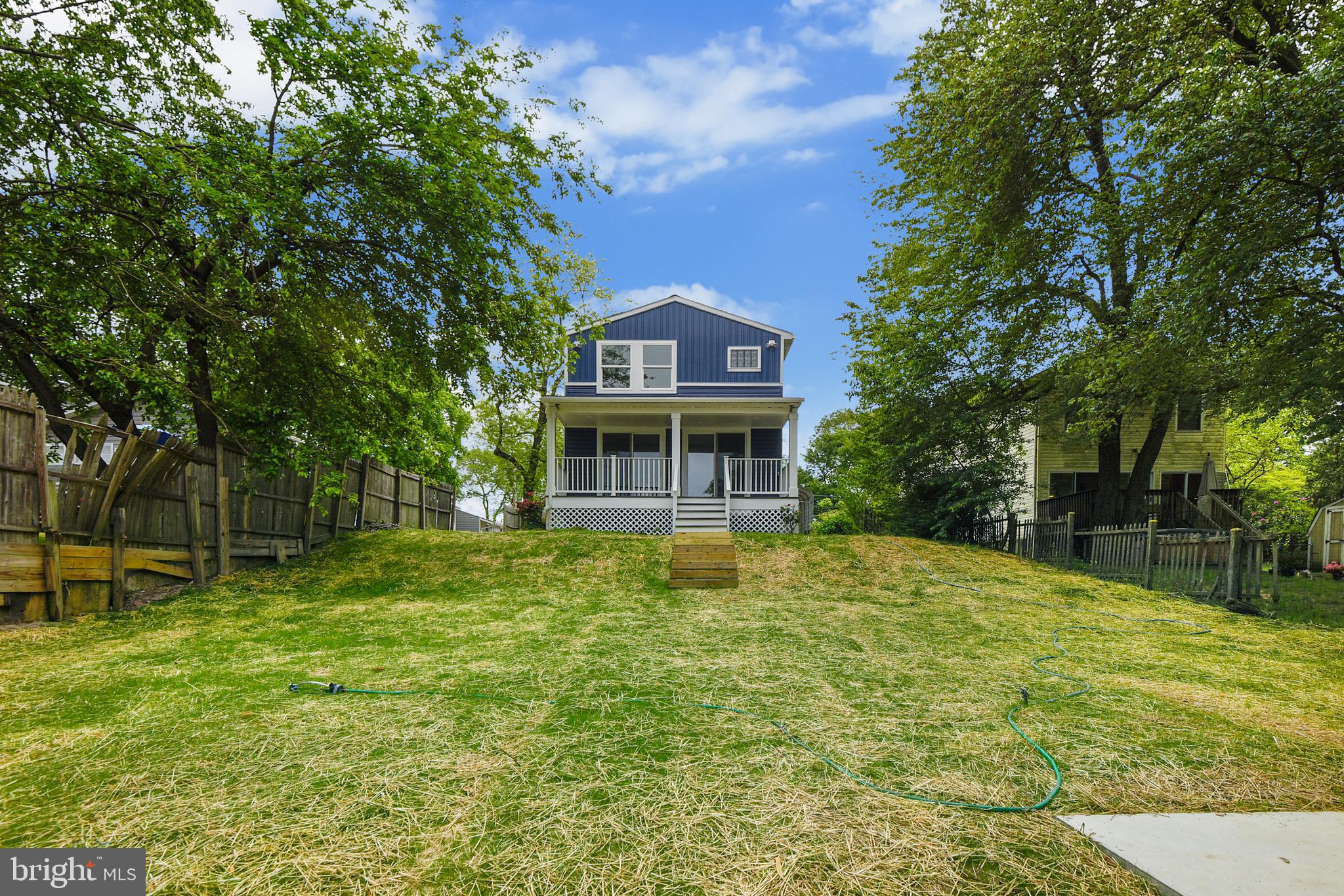 7820 Renshaw Road Pasadena, MD 21122 - Photo 54 of 76 Large yard leading to water
