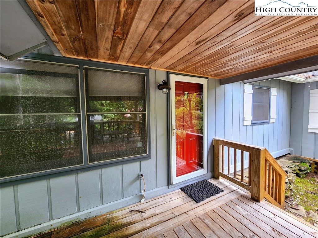 153 Rocky Meadows Road Newland, NC 28657 - Photo 8 of 32 Gallery Image 8