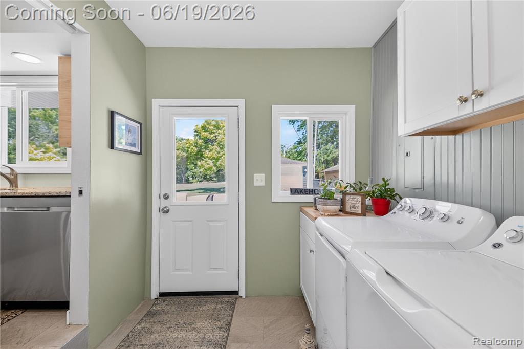 25815 West River Road Grosse Ile, MI 48138 - Photo 28 of 44