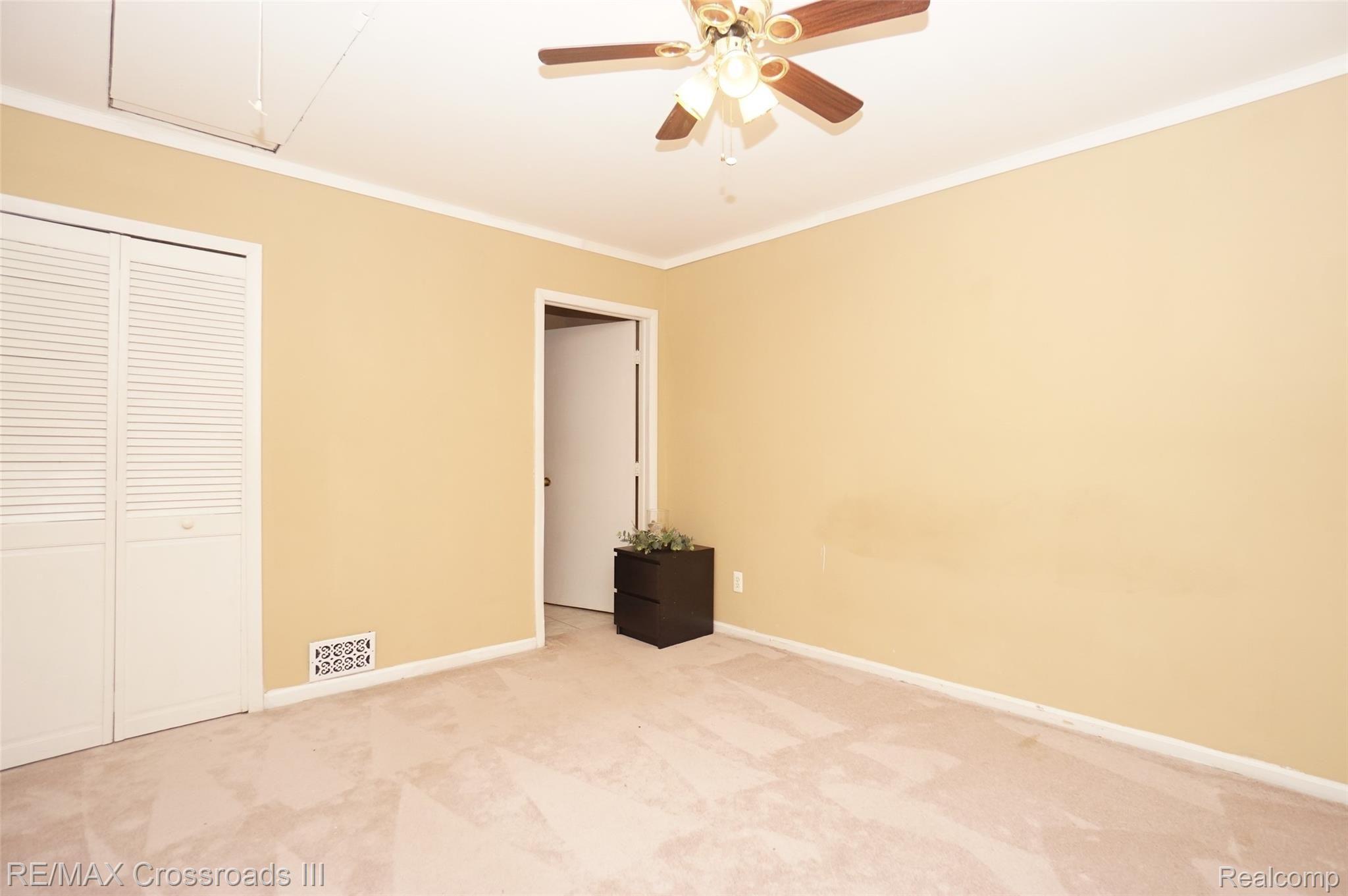 44208 Willow Road Belleville, MI 48111 - Photo 18 of 23 DSC07953.JPG
