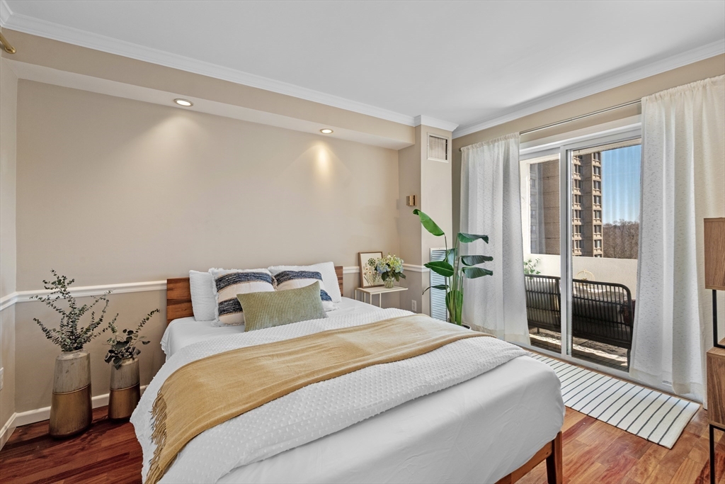 1731 Beacon Street, Unit 721 Brookline, MA 02445 - Photo 11 of 33