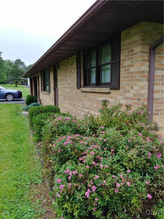 124 Scheller Hill Road Kunkletown, PA 18058 - Photo 3 of 29 Gallery Image 3