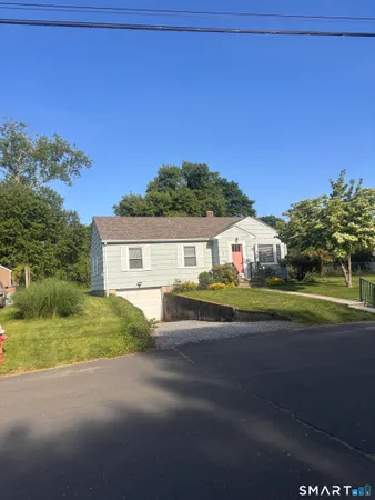 $439,000 | 5 Herster Drive, East Lyme, CT 06357