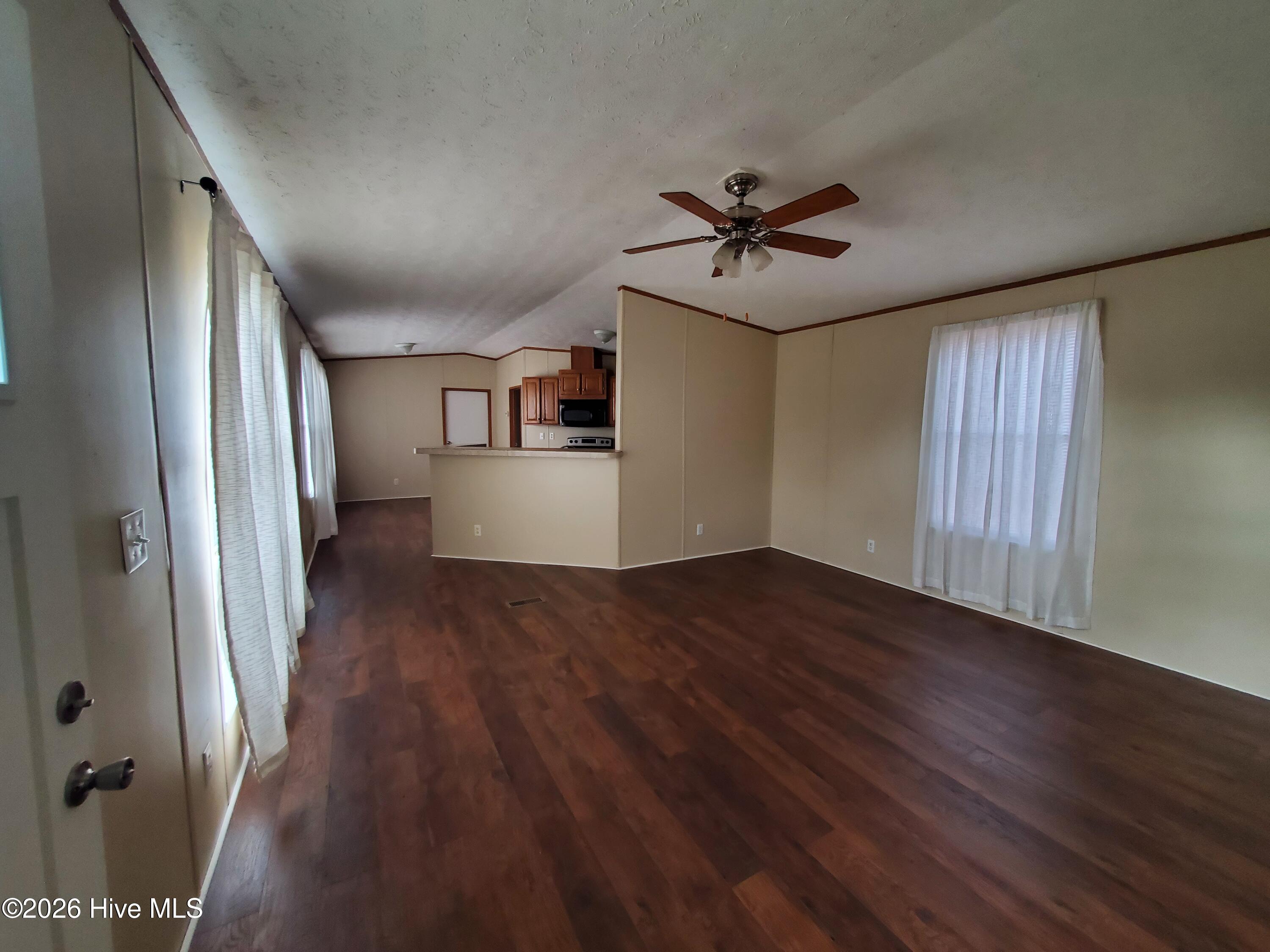 600 Leatherback Court Hubert, NC 28539 - Photo 18 of 19 More of living area