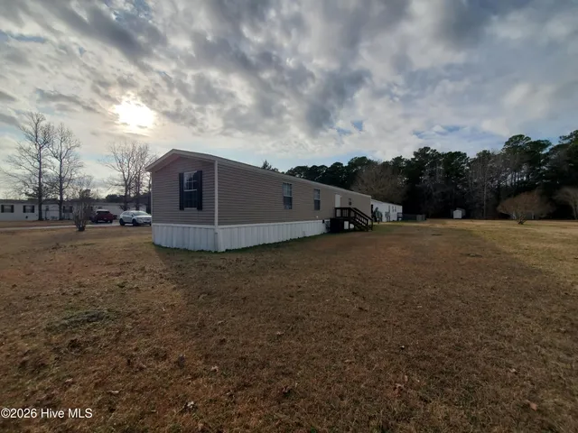 $1,100 | 600 Leatherback Court, Hubert, NC 28539