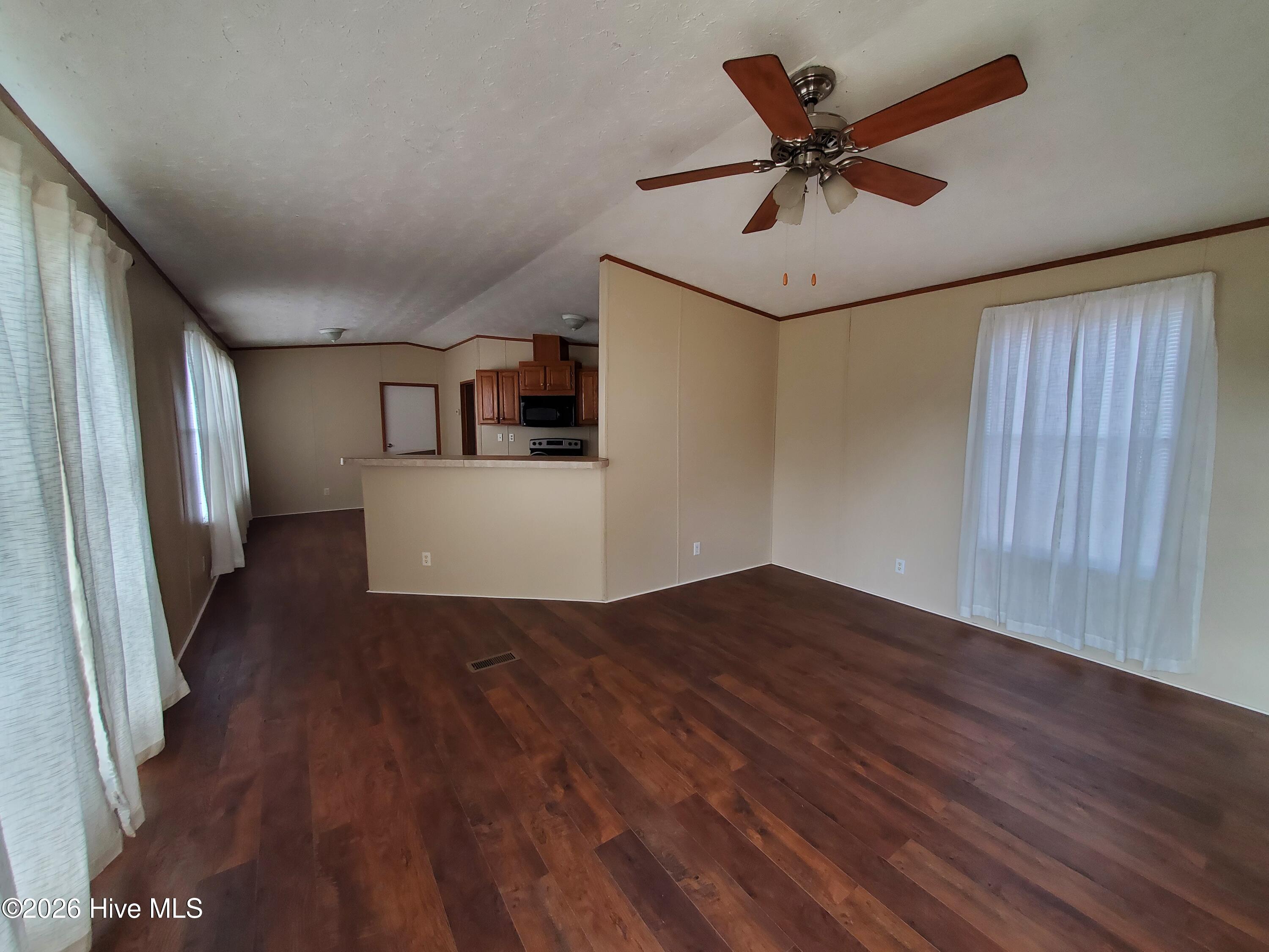 600 Leatherback Court Hubert, NC 28539 - Photo 3 of 19 New laminate flooring