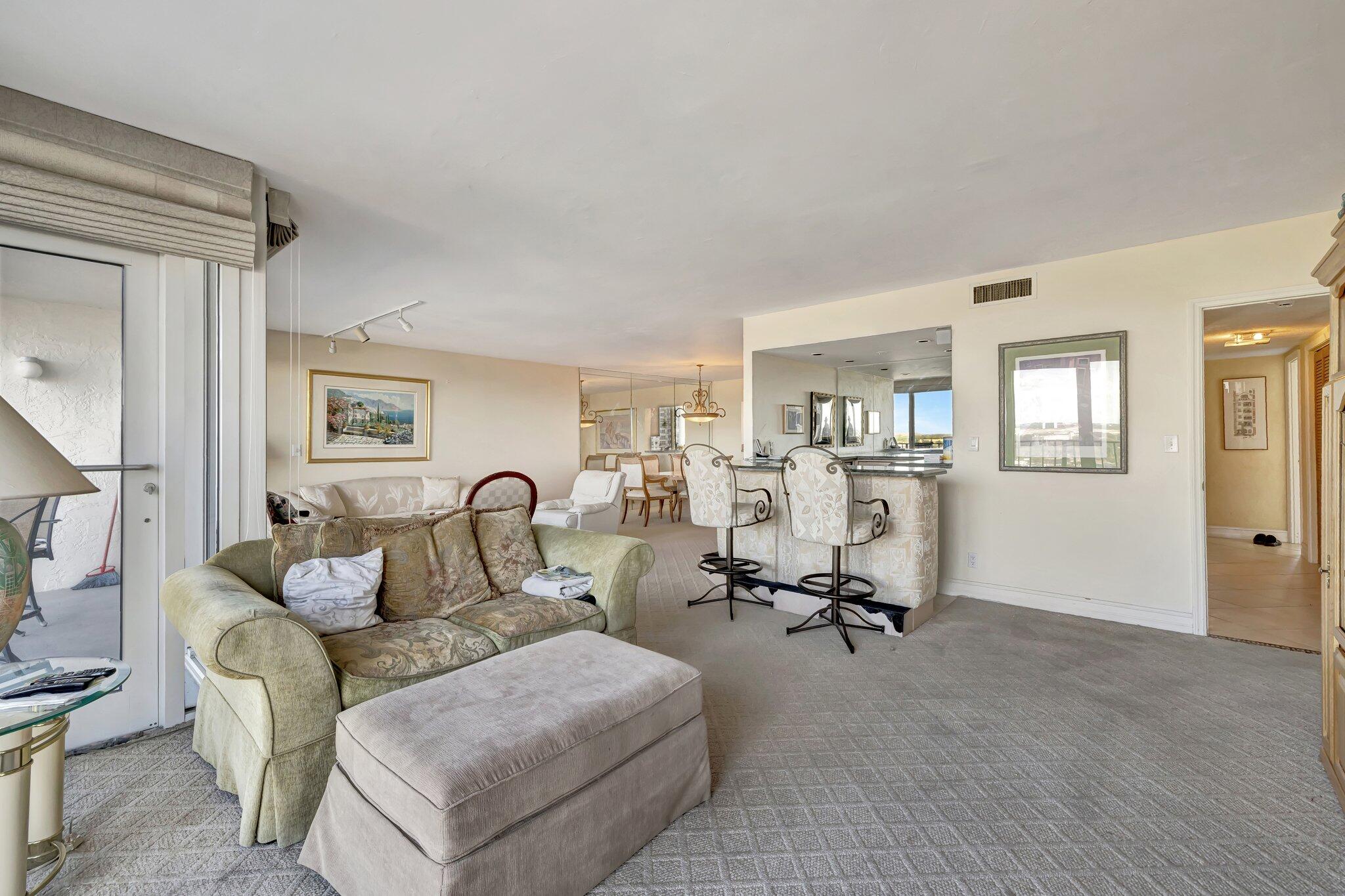 521 North Riverside Drive, Unit 1207 Pompano Beach, FL 33062 - Photo 19 of 50 33-web-or-mls-699A7355