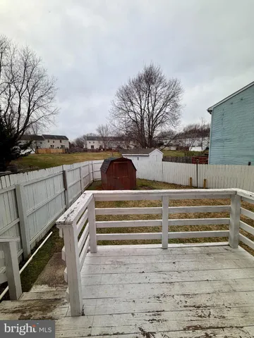 a view of entryway and lake view