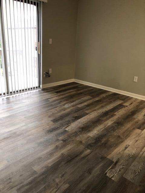 2840 Colonial Avenue Southwest, Unit B12 Roanoke, VA 24015 - Photo 20 of 23 IMG_2663