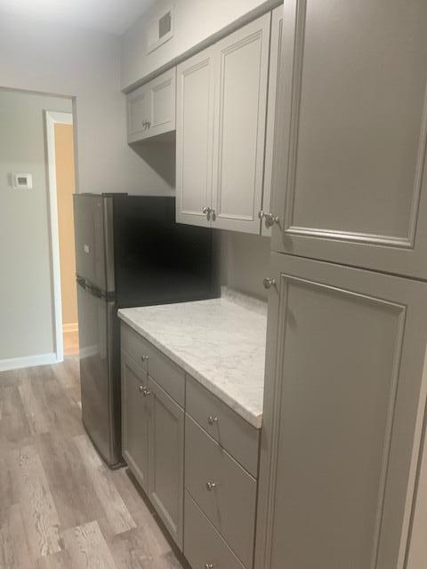 2840 Colonial Avenue Southwest, Unit B12 Roanoke, VA 24015 - Photo 6 of 23 IMG_1875