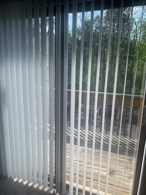 2840 Colonial Avenue Southwest, Unit B12 Roanoke, VA 24015 - Photo 9 of 23 IMG_1868