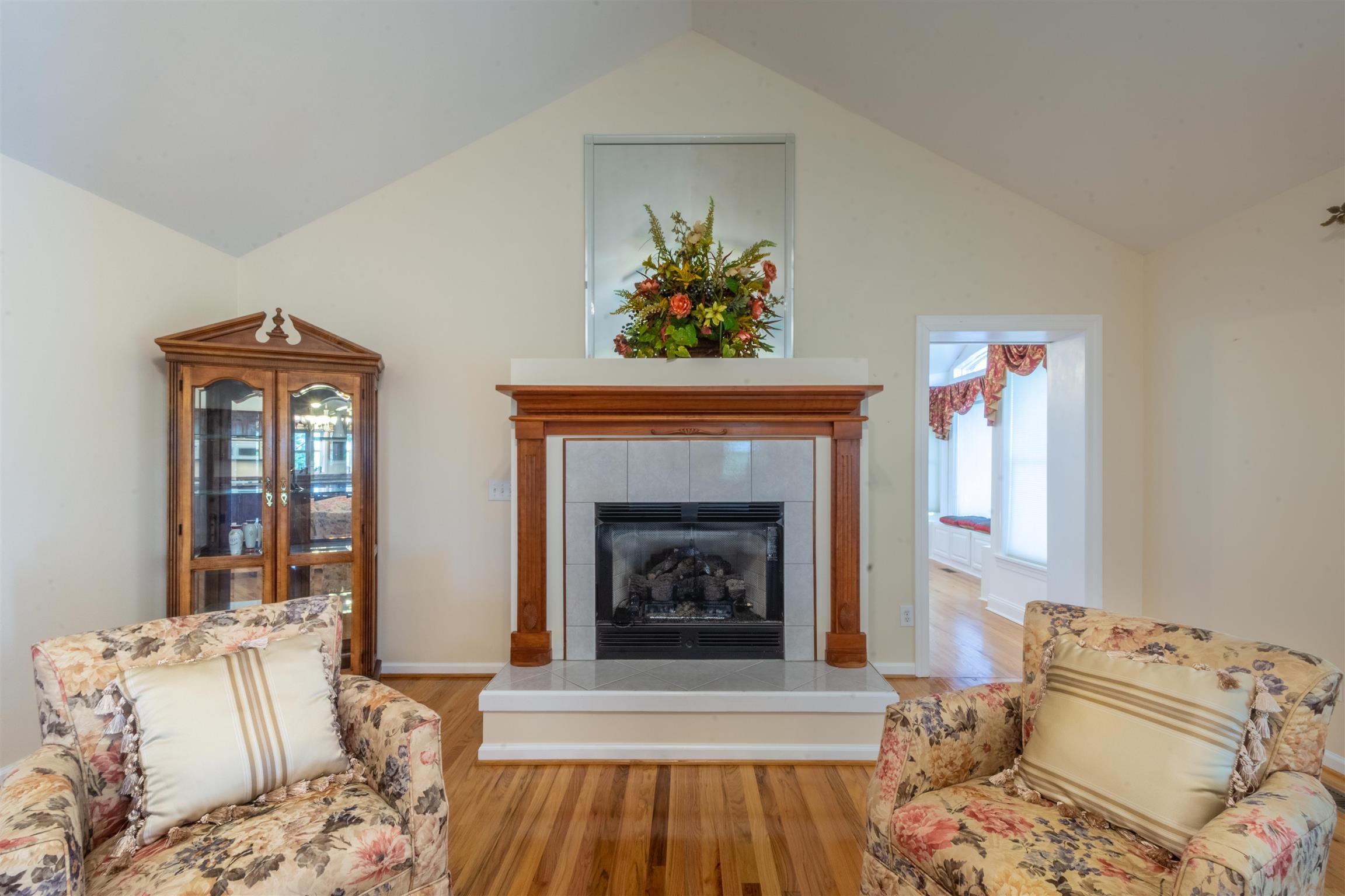 439 Agnew Road Pulaski, TN 38478 - Photo 6 of 30 a living room with furniture and a fireplace