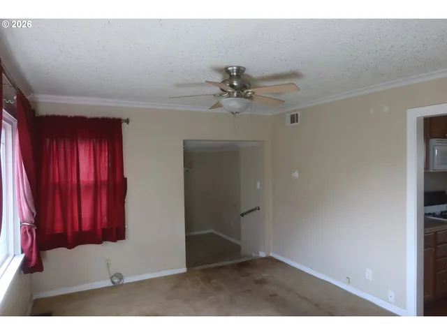 $385,000 | 138 Maple Boulevard, Troutdale, OR 97060