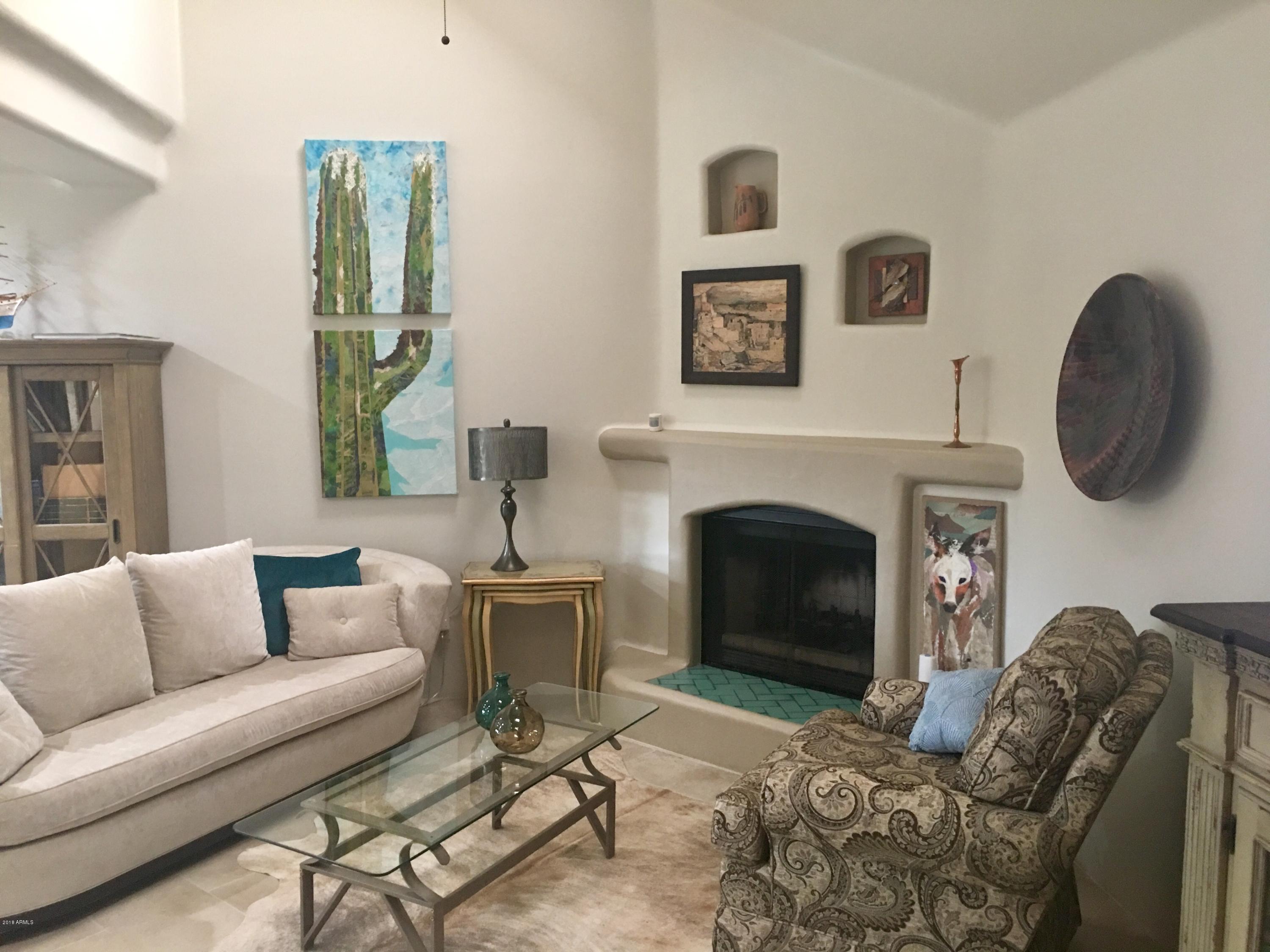 6516 North 14th Street, Unit 2 Phoenix, AZ 85014 - Photo 3 of 16 IMG_2396