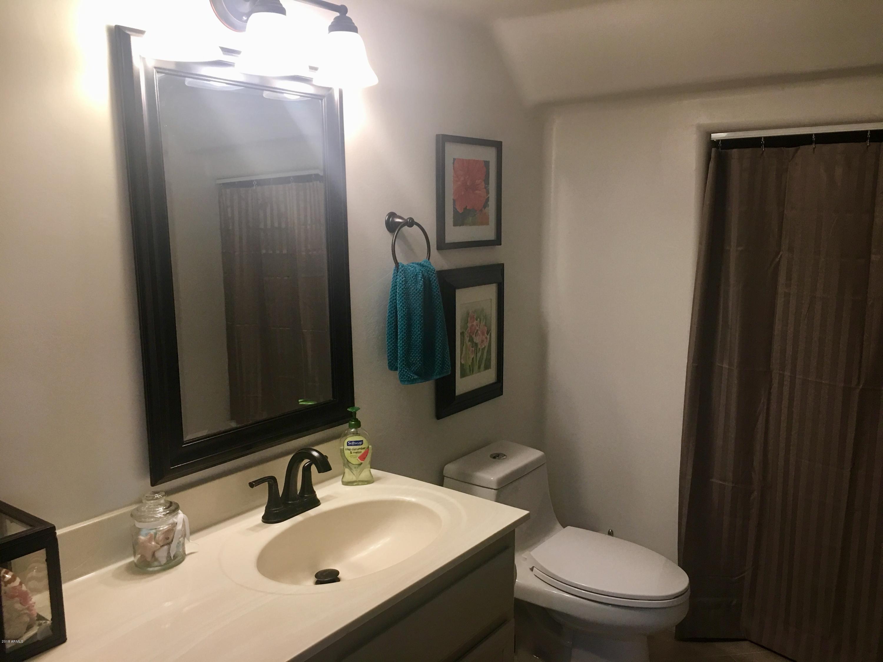 6516 North 14th Street, Unit 2 Phoenix, AZ 85014 - Photo 6 of 16 IMG_2413