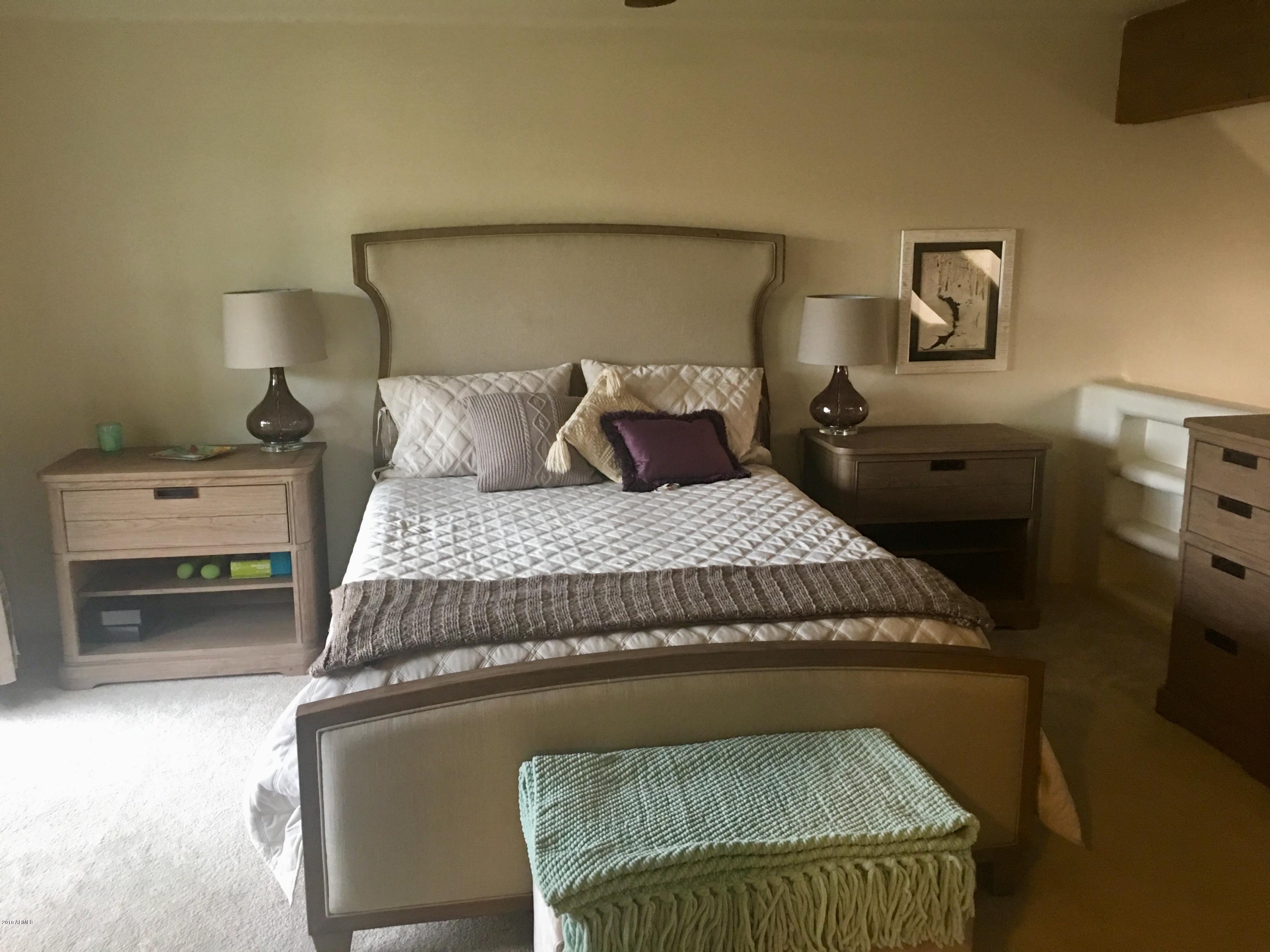 6516 North 14th Street, Unit 2 Phoenix, AZ 85014 - Photo 7 of 16 IMG_2403