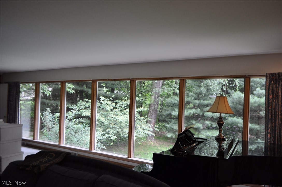 3060 Dresden Road Zanesville, OH 43701 - Photo 12 of 34