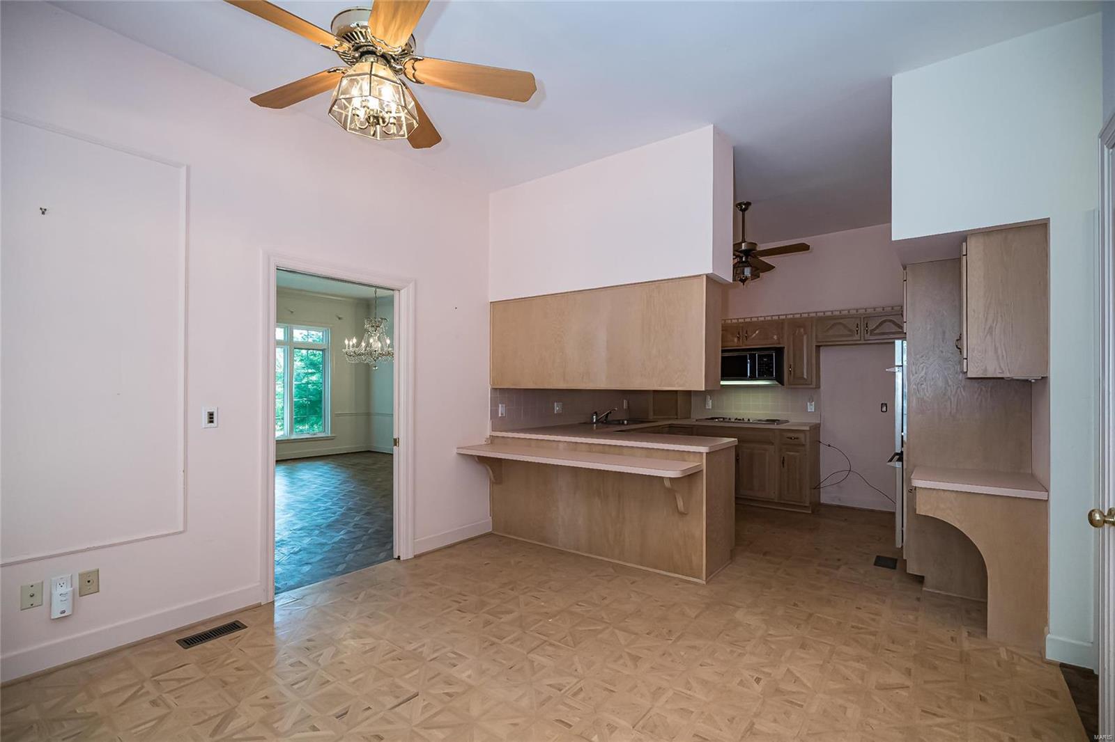6 Upper Price Road St. Louis, MO 63132 - Photo 11 of 30 Gallery Image 11