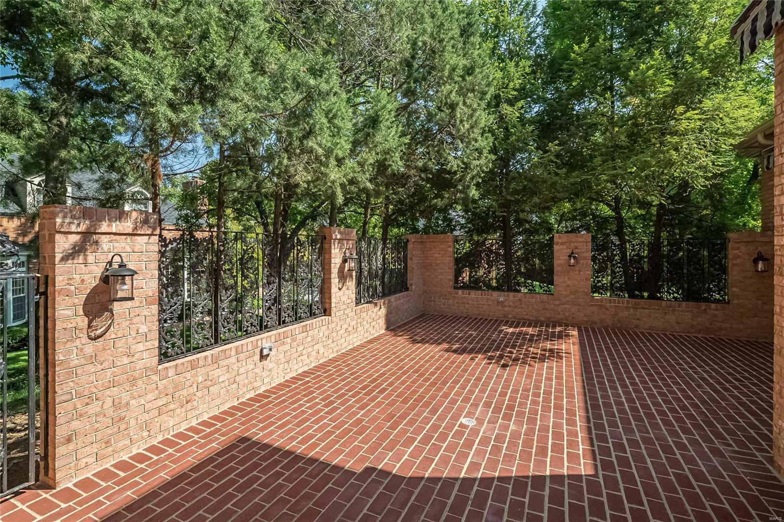 6 Upper Price Road St. Louis, MO 63132 - Photo 24 of 30 Gallery Image 24