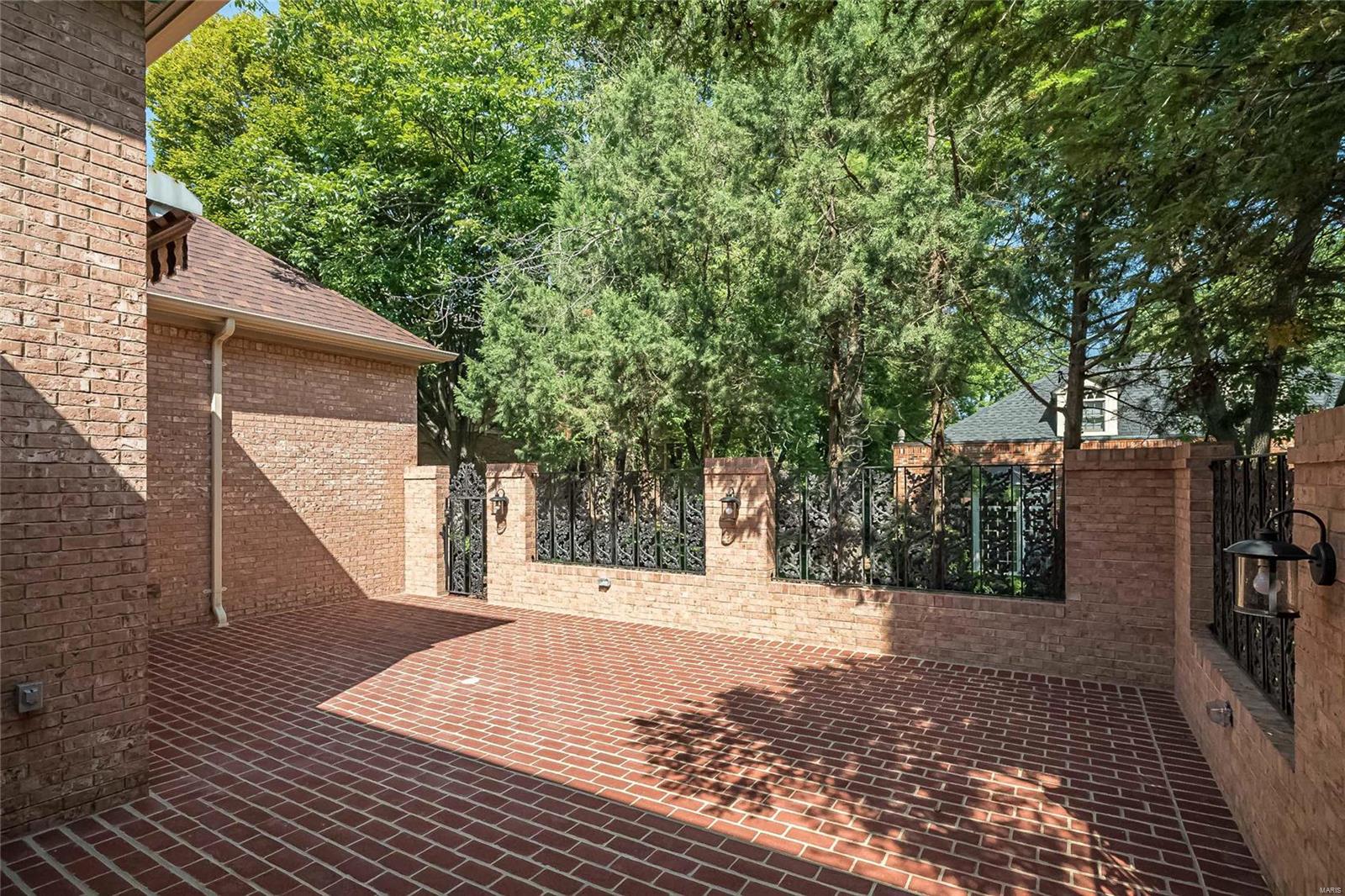 6 Upper Price Road St. Louis, MO 63132 - Photo 26 of 30 Gallery Image 26