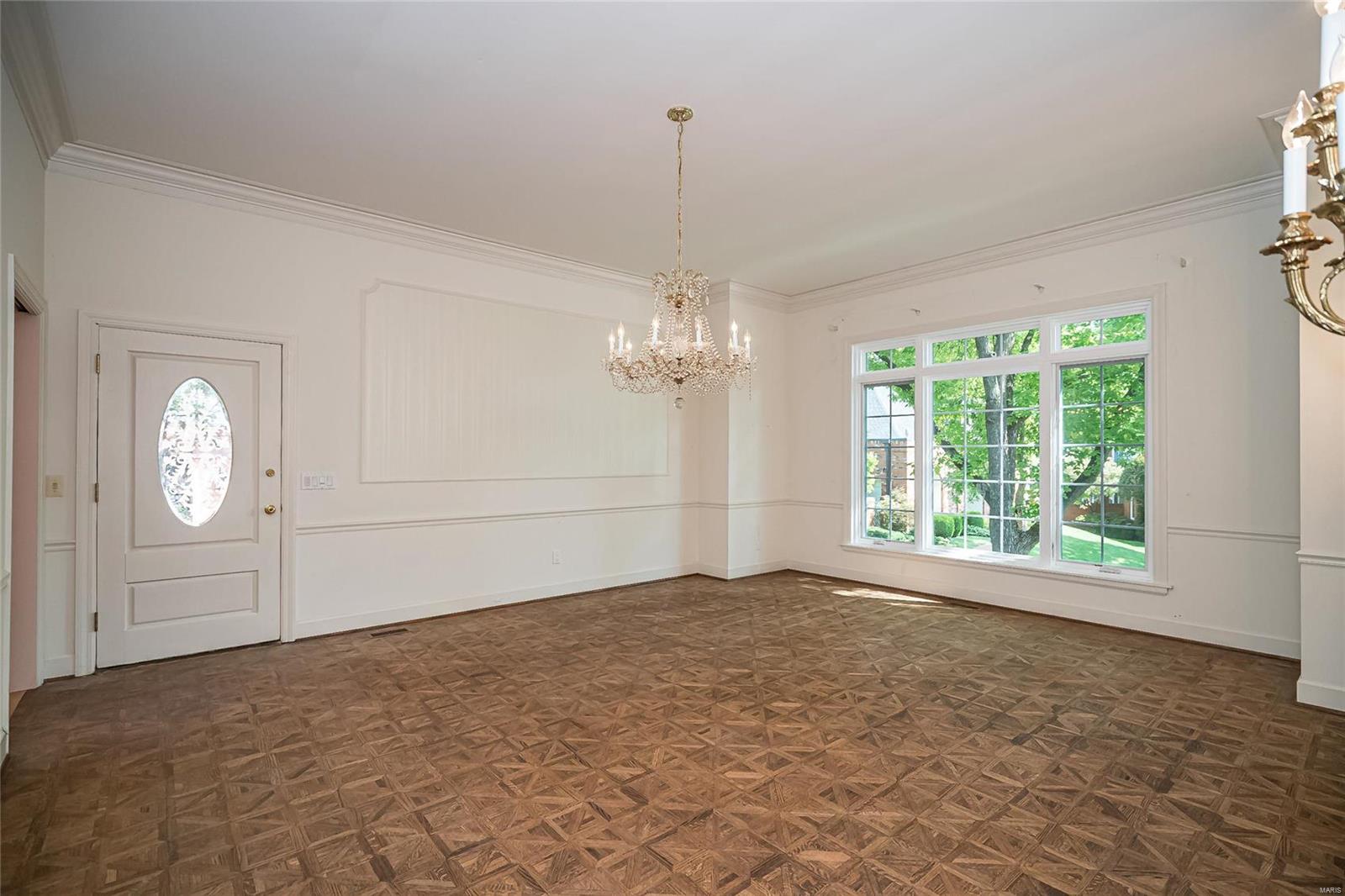 6 Upper Price Road St. Louis, MO 63132 - Photo 5 of 30 Gallery Image 5