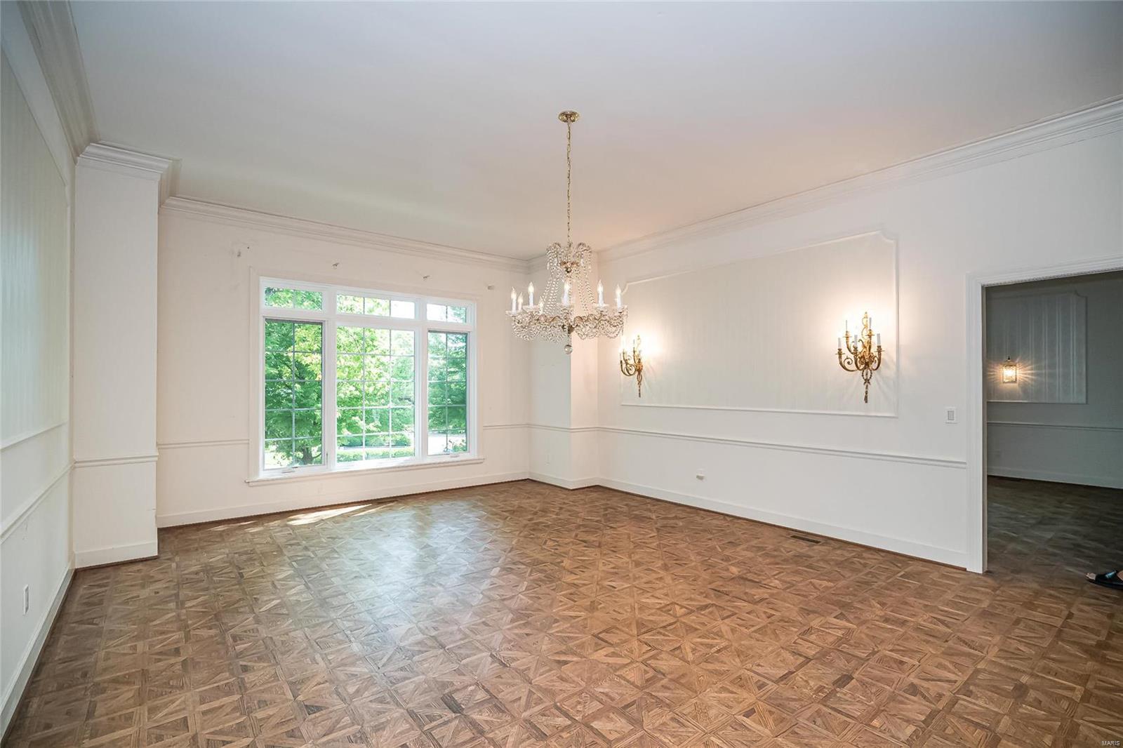 6 Upper Price Road St. Louis, MO 63132 - Photo 6 of 30 Gallery Image 6