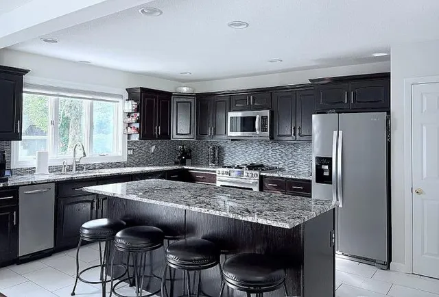 $777,777 | 78 Harrington Lane, Somerset, MA 02726