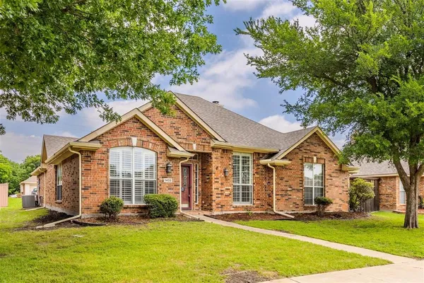 $2,700 | 11201 Creekwood Drive, Frisco, TX 75035
