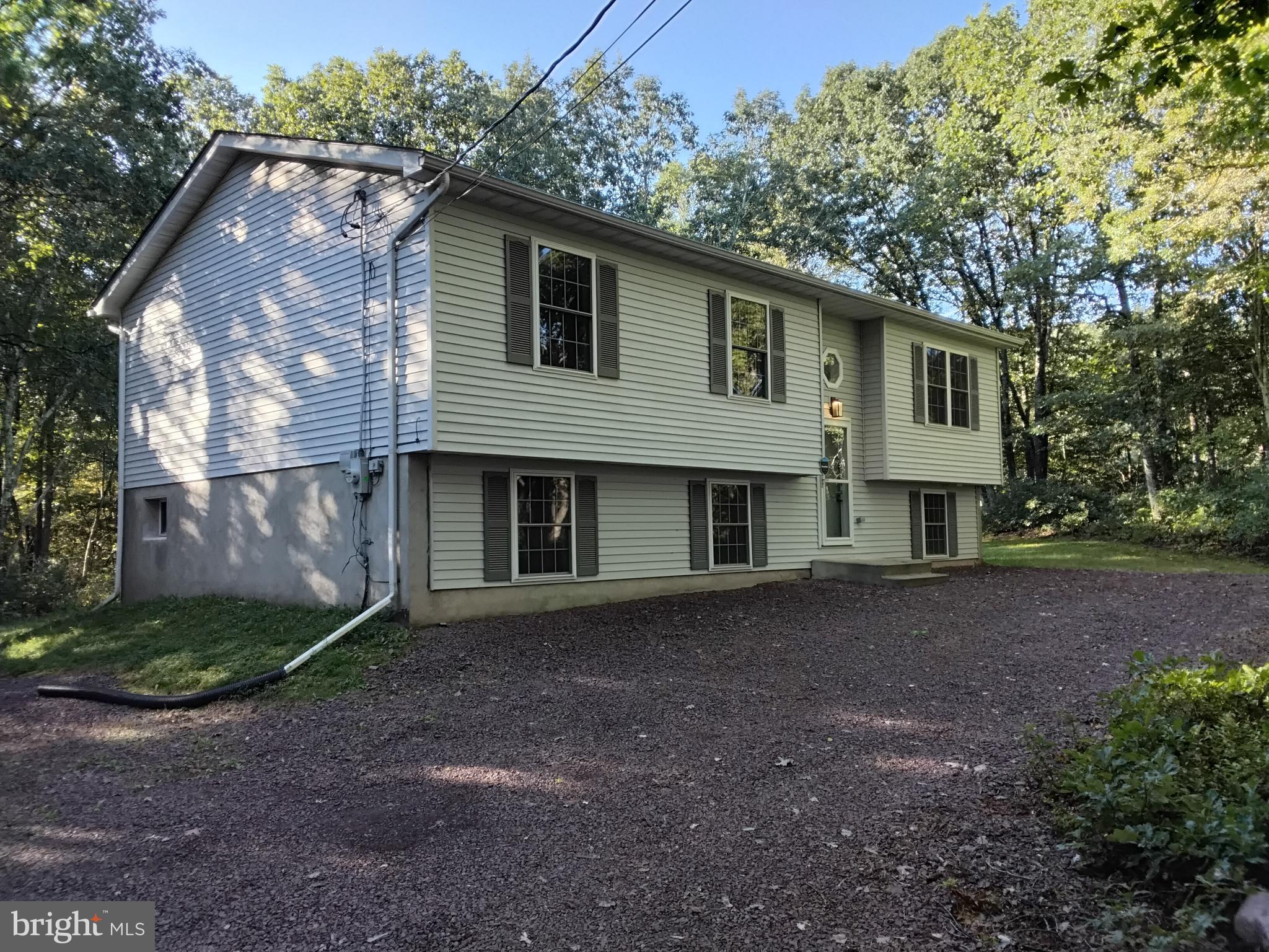 9 Cold Spring Drive Jim Thorpe, PA 18229 - Photo 1 of 35 Gallery Image 1