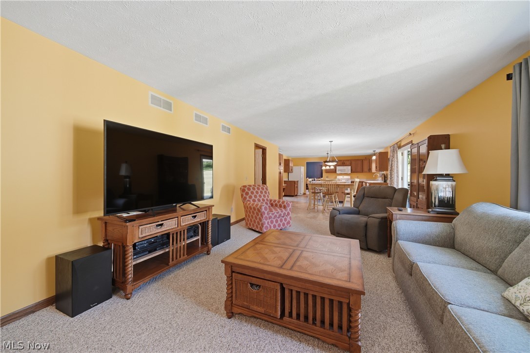 813 Walnut Ridge Street Northwest Bolivar, OH 44612 - Photo 16 of 47