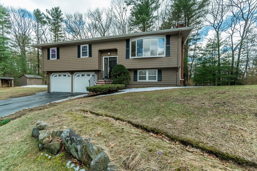 30 Landers Road Reading, MA 01867 - Photo 1 of 28 Gallery Image 1