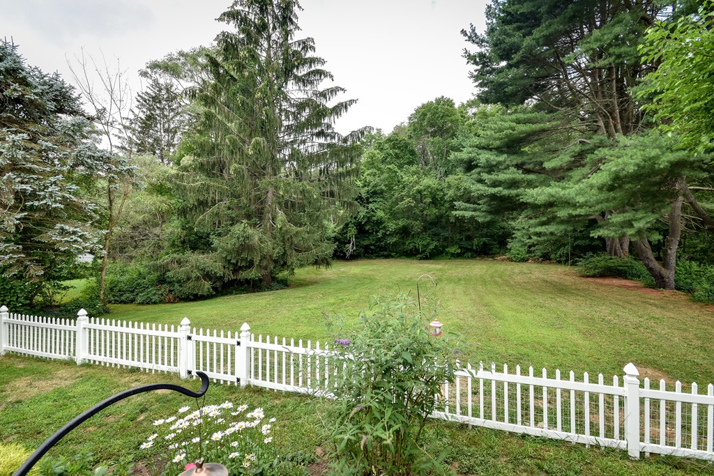 54 Turner Road Holliston, MA 01746 - Photo 18 of 19