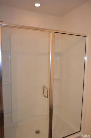 a view of utility room