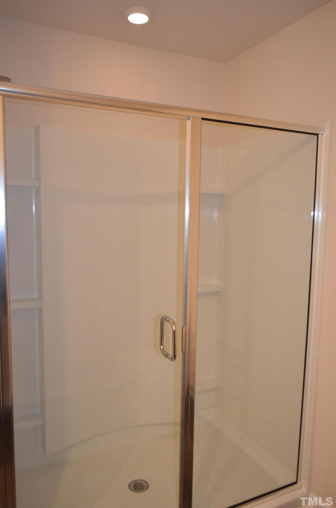 3537 Pinnacle Peak Drive Raleigh, NC 27604 - Photo 28 of 41 a bathroom with a shower