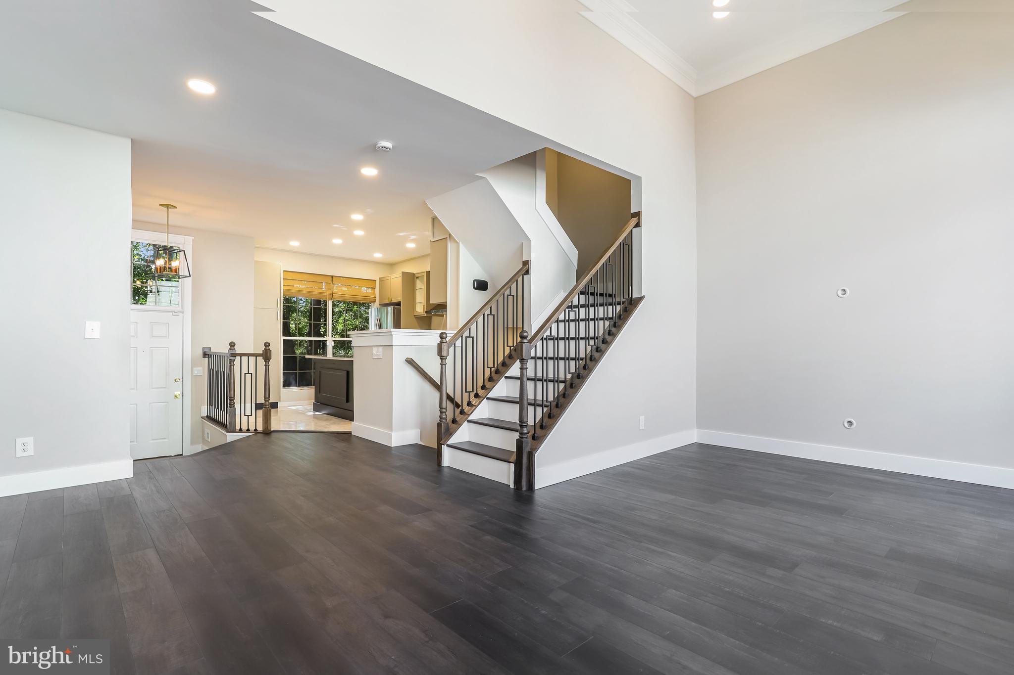 6009 Riddle Walk Alexandria, VA 22312 - Photo 14 of 71 Gallery Image 14
